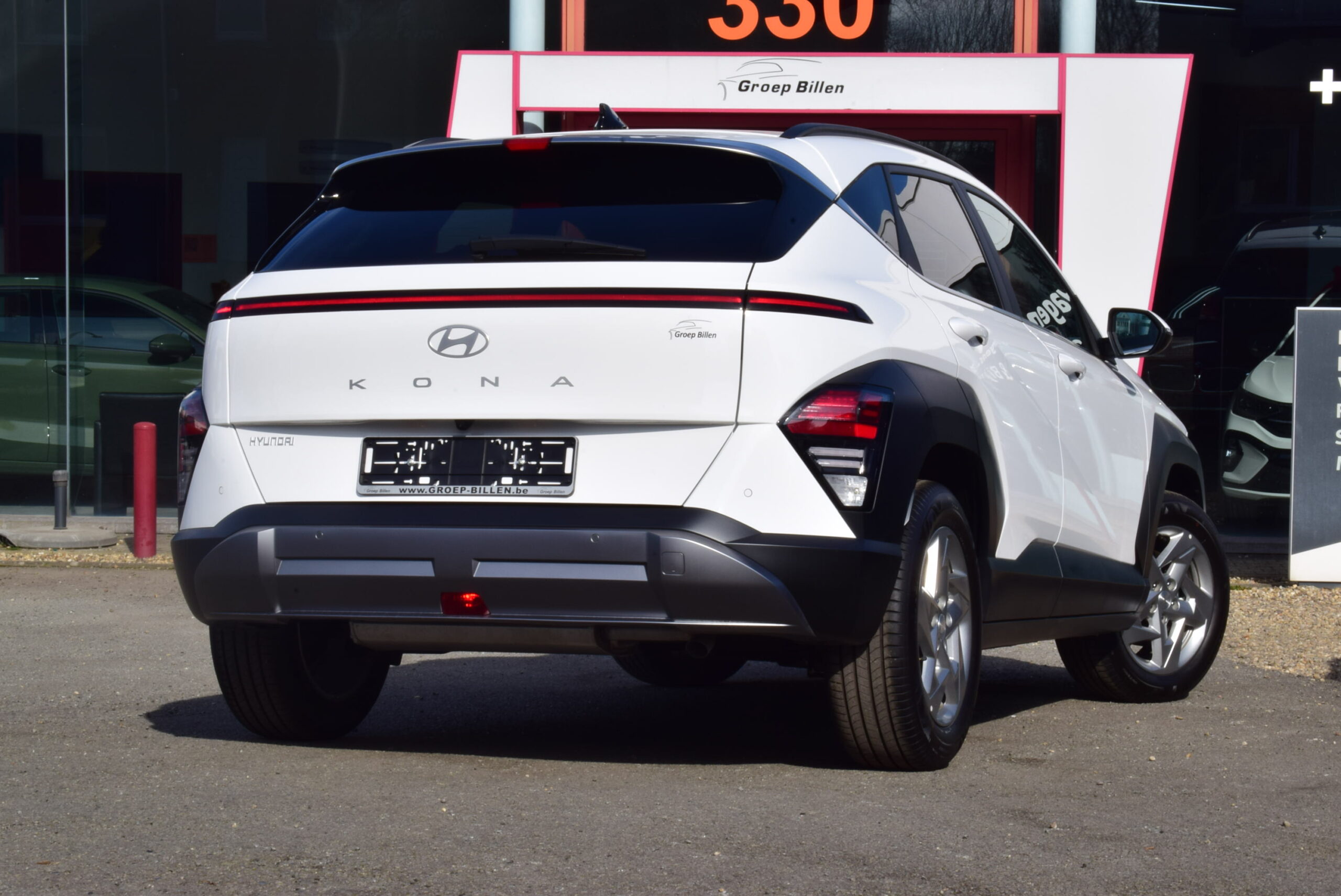 HYUNDAI KONA 1.0T-GDi NEW MODEL – 1/2 LEDER – NAVIGATIE – FULL LED – ZETELVERWARMING – CAMERA – 0km