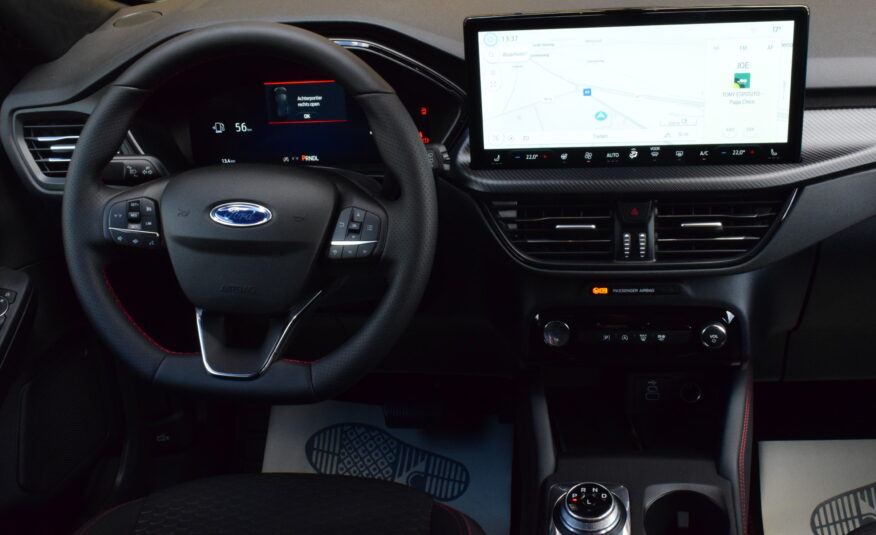 FORD KUGA ST-LINE 1.5Ecoboost – NAVIGATIE – LED – CAMERA – ZETELVERWARMING – NIEUW