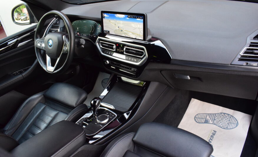 BMW X3 30e PHEV SPORTZETELS – LEDER – NAVI – LED – 360° CAM – 20″ ALU –  FACELIFT