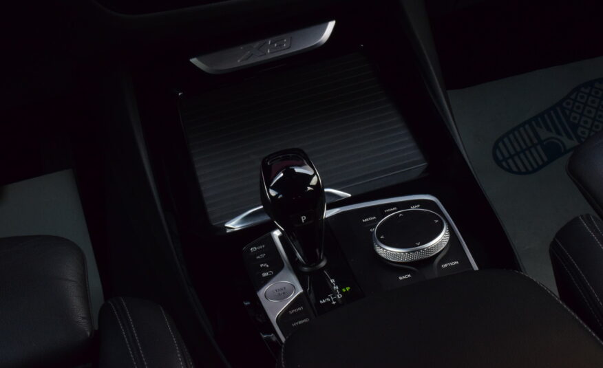 BMW X3 30e PHEV SPORTZETELS – LEDER – NAVI – LED – 360° CAM – 20″ ALU –  FACELIFT