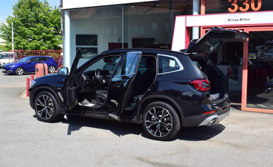 BMW X3 30e PHEV SPORTZETELS – LEDER – NAVI – LED – 360° CAM – 20″ ALU –  FACELIFT