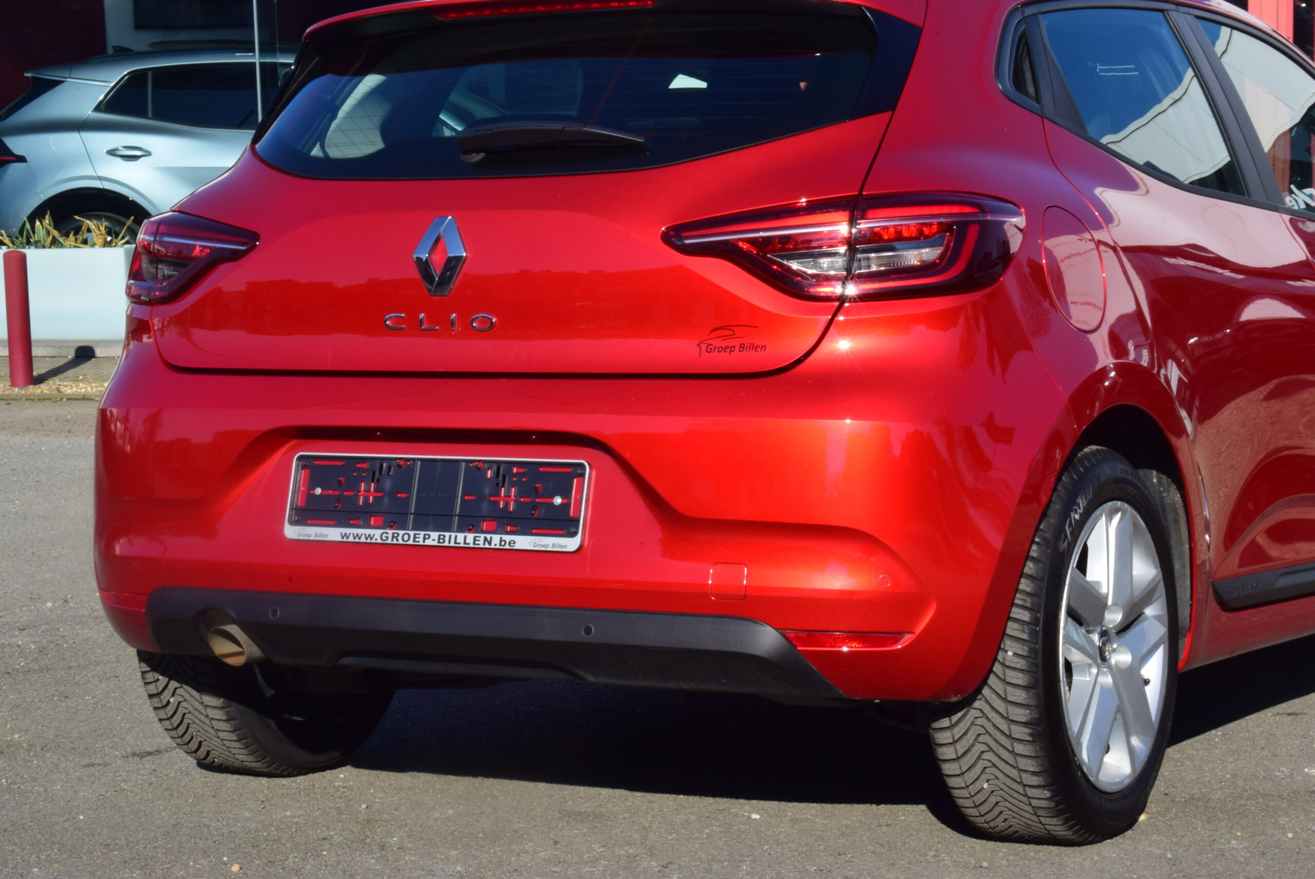 RENAULT CLIO 1.0SCe NAVIGATIE – AIRCO – PARKEERSENSOREN – 60.000km