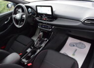 HYUNDAI i30 WAGEN N-LINE 1.5T-GDI 140pk aut. – NAVI – FULL LED – CAMERA – ZETELVERWARMING – 18″ ALU – NIEUW