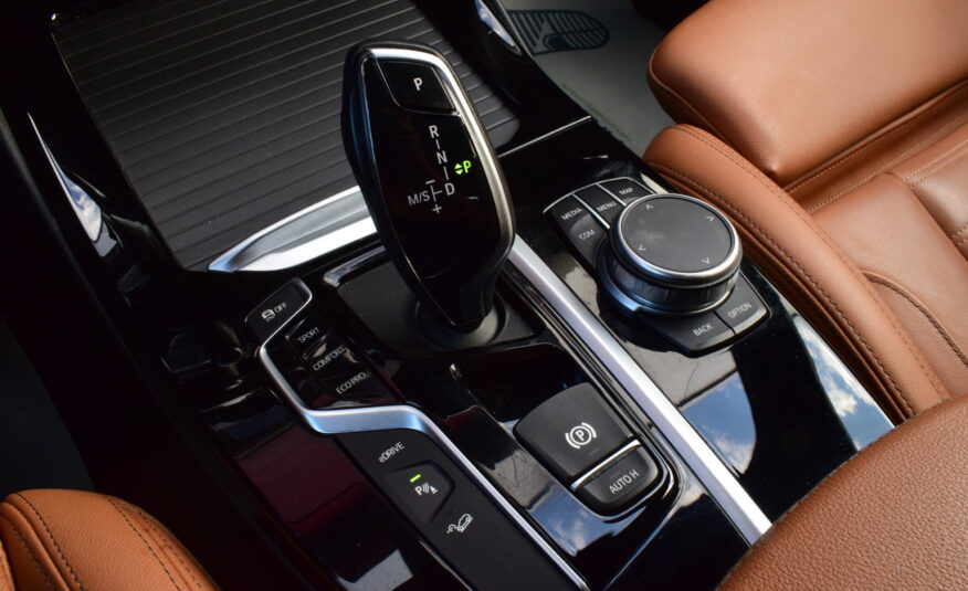 BMW X3 30e PHEV M-PACK -SPORTZETELS – LEDER – NAVI – LED – CAM – AMBIENT LIGHT – 19″ ALU