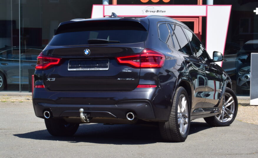 BMW X3 30e PHEV M-PACK -SPORTZETELS – LEDER – NAVI – LED – CAM – AMBIENT LIGHT – 19″ ALU