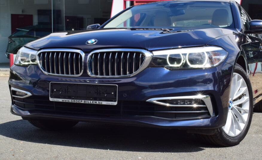 BMW 530eA PHEV LUXURY LINE – LEDER – NAVI – FULL LED – ZETELVERW. – AMBIENT LIGHT