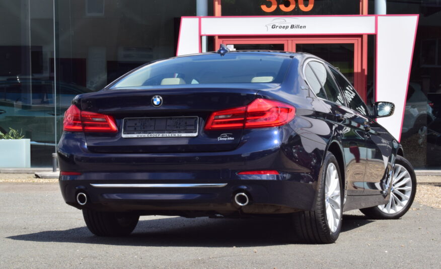 BMW 530eA PHEV LUXURY LINE – LEDER – NAVI – FULL LED – ZETELVERW. – AMBIENT LIGHT