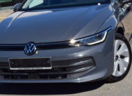 VOLKSWAGEN GOLF VIII 1.5Tsi CARPLAY – AMBIENT LIGHT – CAMERA – ZETELVERWARMING – NIEUW