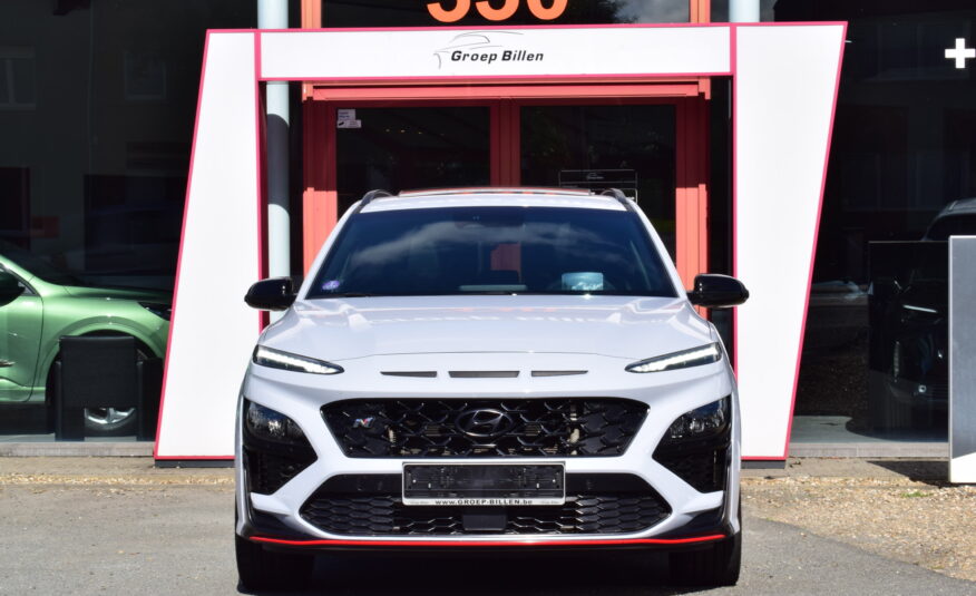 HYUNDAI KONA N 2.0T-GDi 280pk – 1/2 LEDER – NAVI – OPEN DAK – LED – CAMERA – HUD – ELEKTRISCHE ZETELS