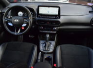 HYUNDAI KONA N 2.0T-GDi 280pk – 1/2 LEDER – NAVI – OPEN DAK – LED – CAMERA – HUD – ELEKTRISCHE ZETELS