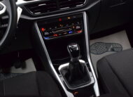 VOLKSWAGEN T-ROC 1.0TSi 115pk – NAVIGATIE – LED – PDC – ZETELVERWARMING – VERKOCHT
