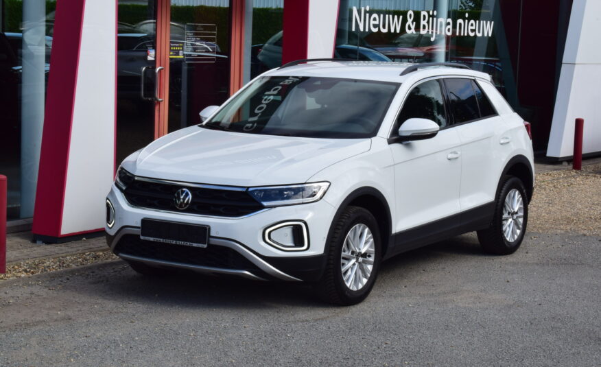 VOLKSWAGEN T-ROC 1.0TSi 115pk – NAVIGATIE – LED – PDC – ZETELVERWARMING – VERKOCHT