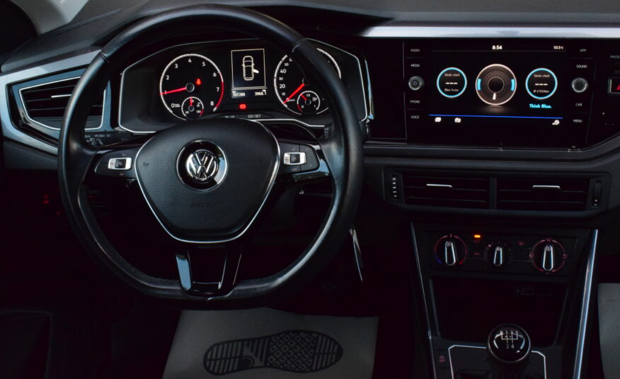 VOLKSWAGEN POLO 1.0TSi CARPLAY – ALU – CAMERA – PDC – GARANTIE – VERKOCHT