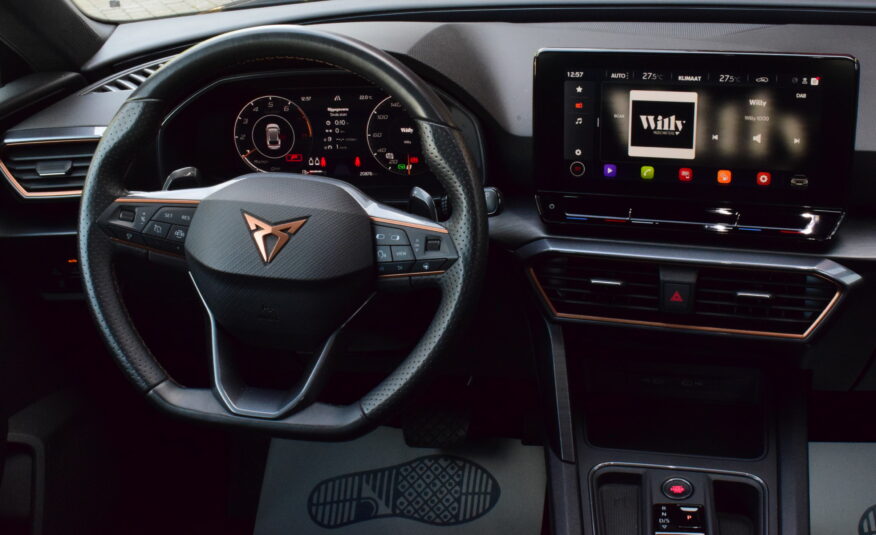 CUPRA LEON ST 1500TSi 150pk – 1/2 LEDER – CARPLAY – FULL LED – AMBIENT LIGHT – CAMERA – 20.000km – VERKOCHT