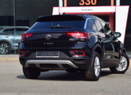 VOLKSWAGEN T-ROC 1.0TSi 115pk – NAVIGATIE – LED – PDC – ZETELVERWARMING – 2 JAAR GARANTIE