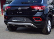 VOLKSWAGEN T-ROC 1.0TSi 115pk – NAVIGATIE – LED – PDC – ZETELVERWARMING – 2 JAAR GARANTIE