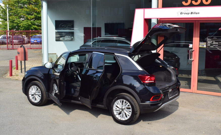 VOLKSWAGEN T-ROC 1.0TSi 115pk – NAVIGATIE – LED – PDC – ZETELVERWARMING – 2 JAAR GARANTIE