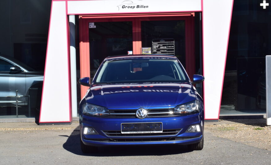 VOLKSWAGEN POLO 1.0TSi CARPLAY – ALU – CAMERA – PDC – GARANTIE – VERKOCHT