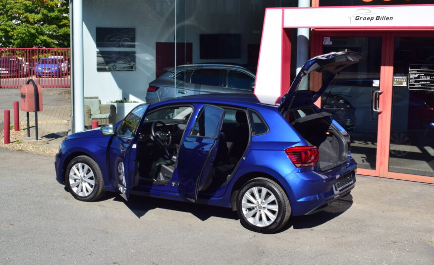 VOLKSWAGEN POLO 1.0TSi CARPLAY – ALU – CAMERA – PDC – GARANTIE – VERKOCHT