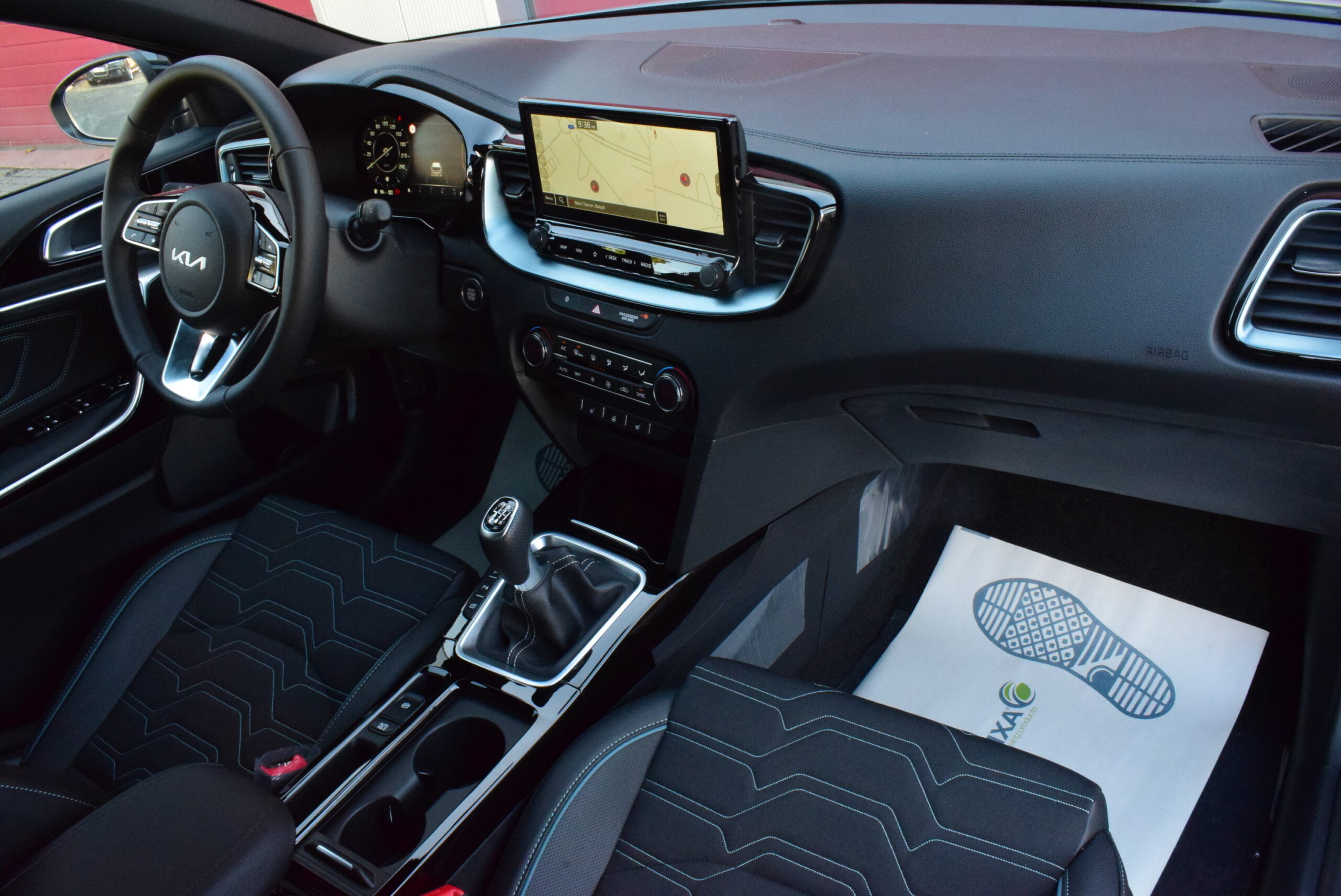 KIA Cee’d SW 1.0T-GDi 100pk – 1/2 LEDER – NAVI – FULL LED – ZETELVERWARMING – CAMERA – JBL