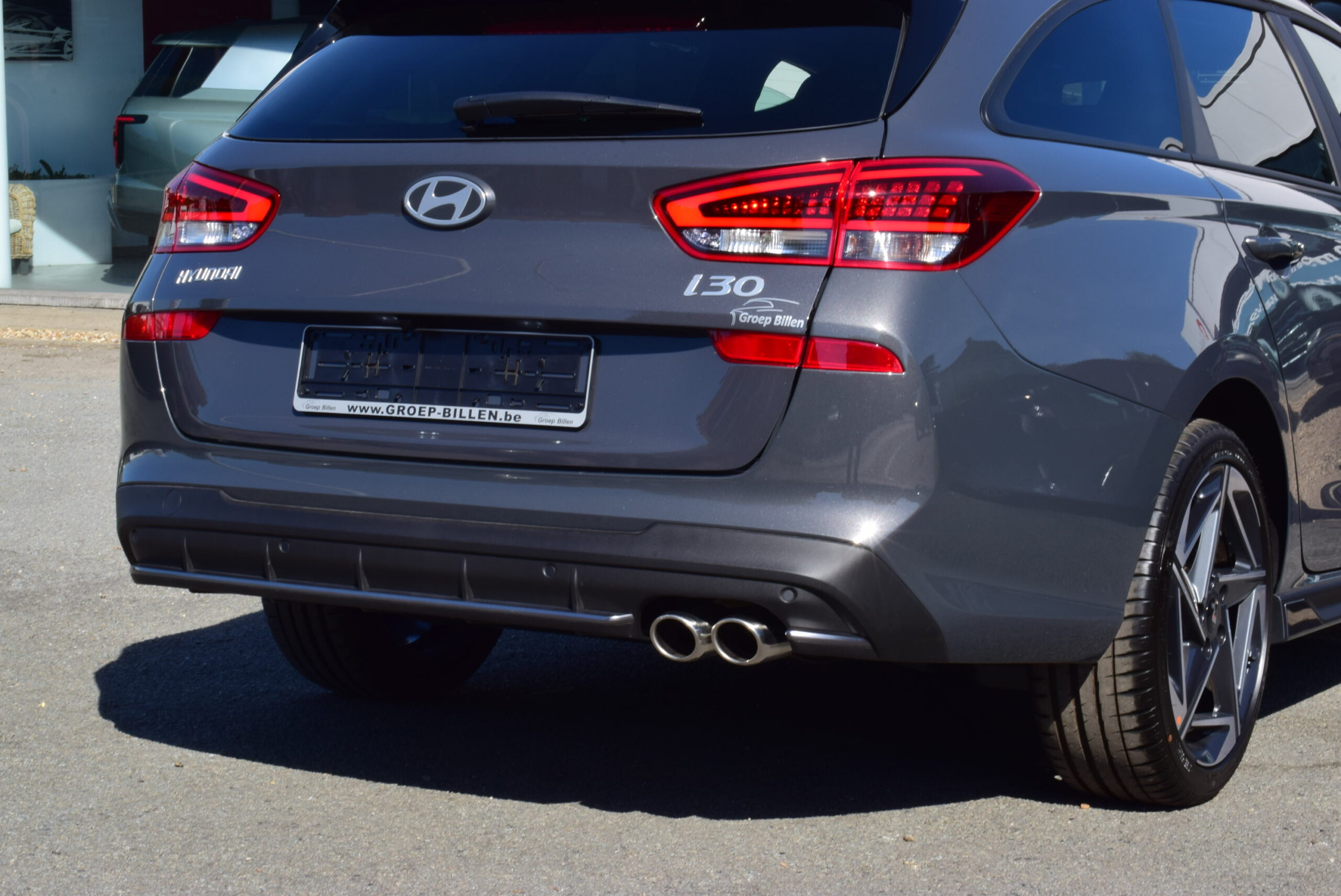 HYUNDAI i30 WAGEN N-LINE 1.5T-GDI 140pk aut. – NAVI – FULL LED – CAMERA – ZETELVERWARMING – 18″ ALU – VERKOCHT