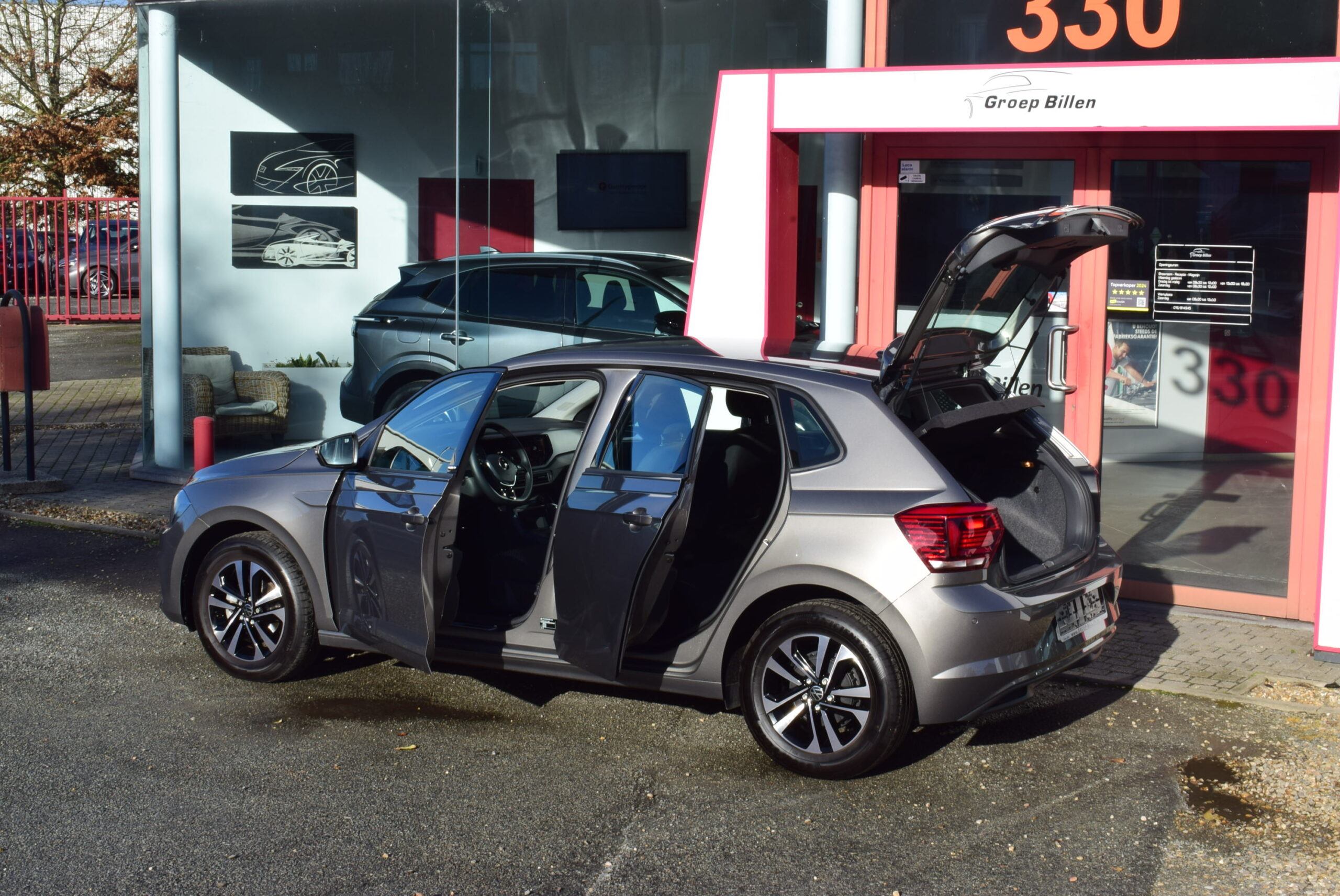 VOLKSWAGEN POLO 1.0TSi aut. CARPLAY – PDC v/a – ALU – 6.000km – VERKOCHT