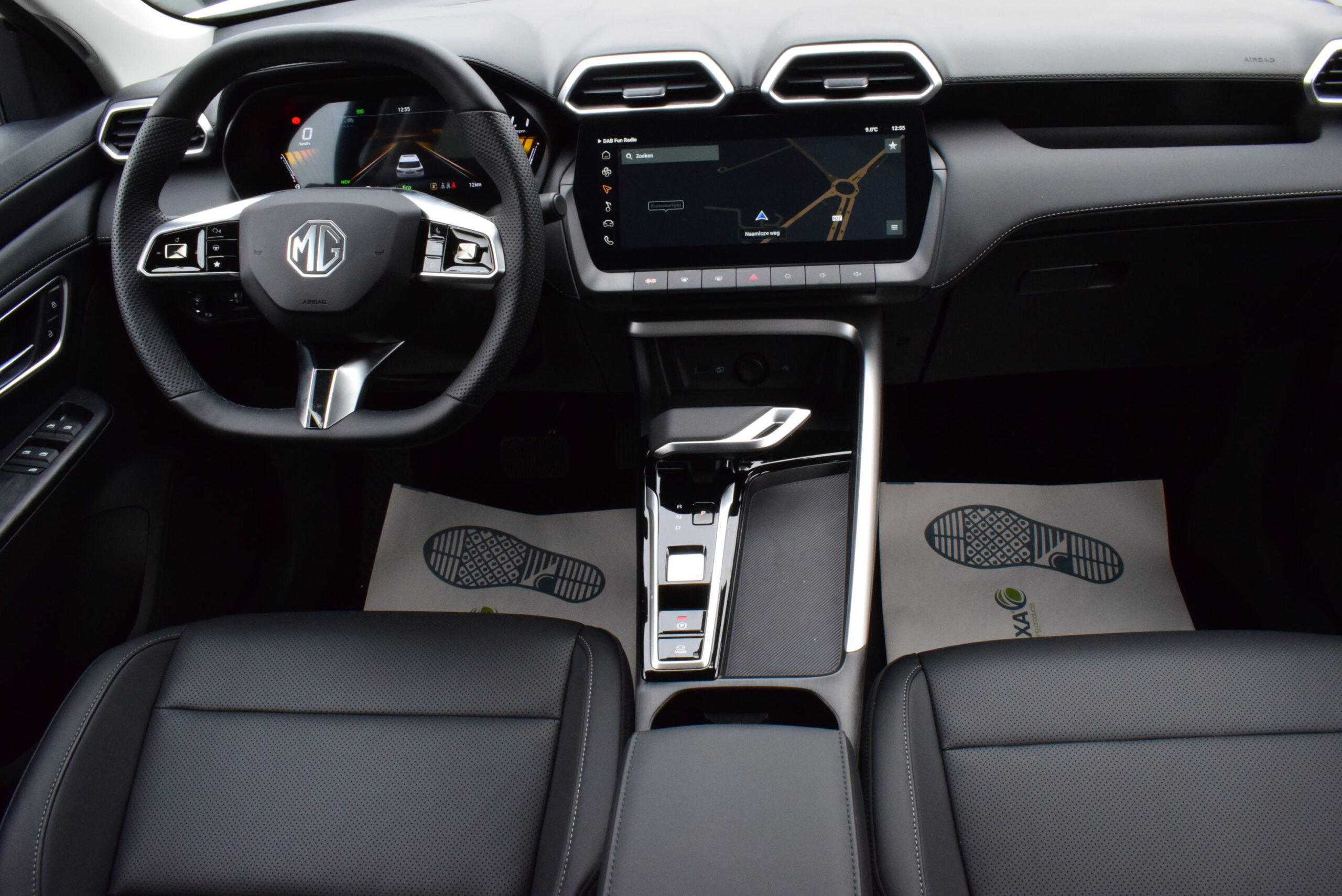 MG ZS 1.5Hybrid HEV 194pk – NAVIGATIE – LEDER – ELEK ZETELS – 360° CAMERA – VERWACHT