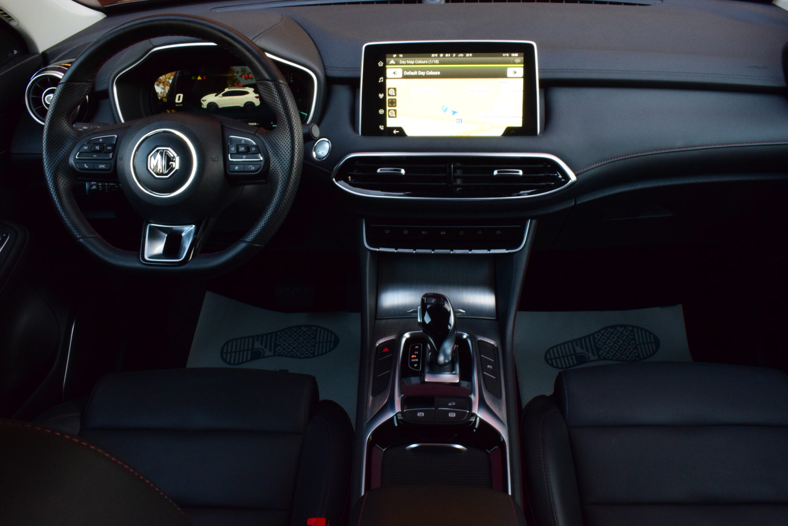 MG HS 1.5turbo aut. 163pk – LEDER – NAVI – LED – KEYLESS – CAMERA – ALU – VERWACHT