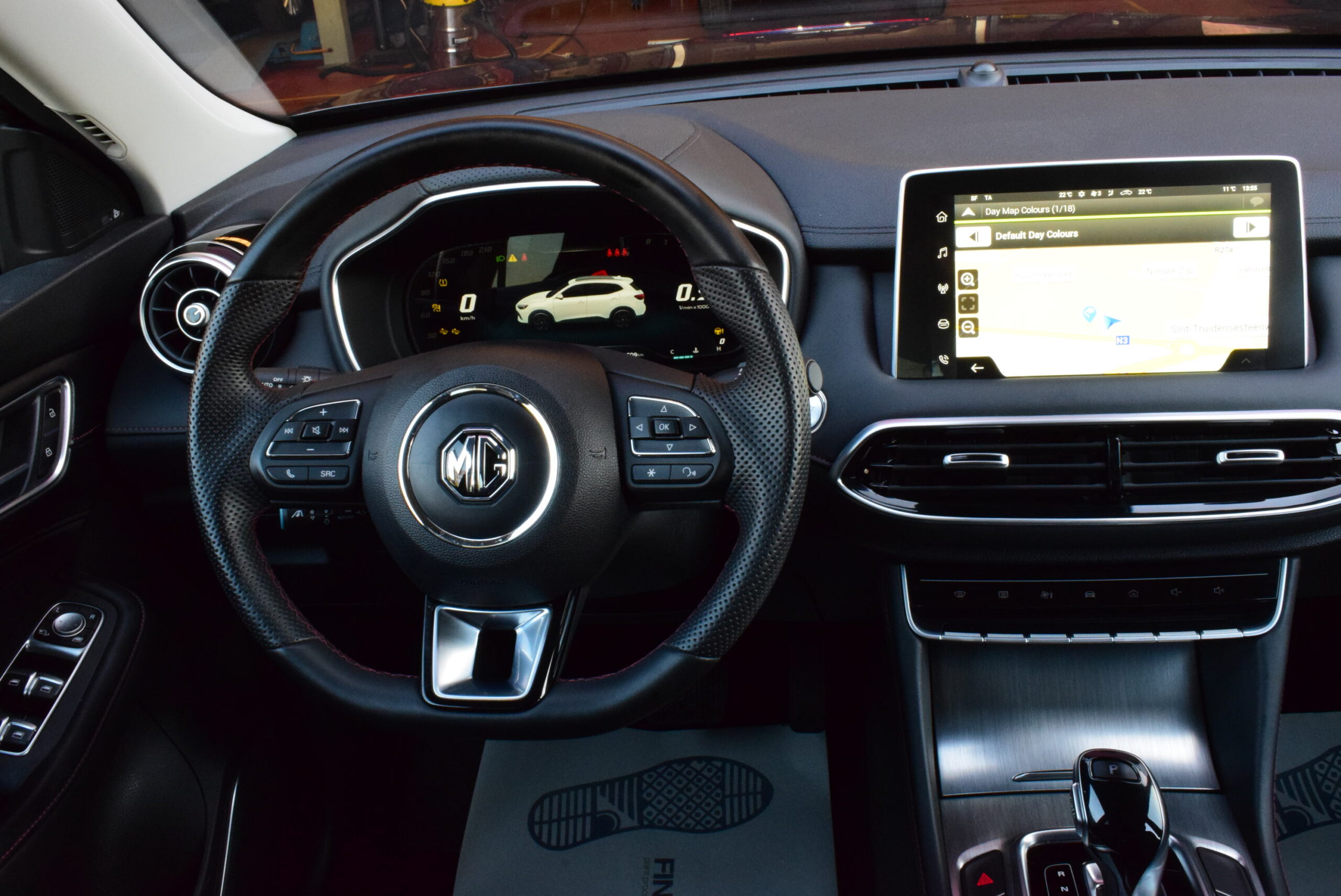 MG HS 1.5turbo aut. 163pk – LEDER – NAVI – LED – KEYLESS – CAMERA – ALU – VERWACHT