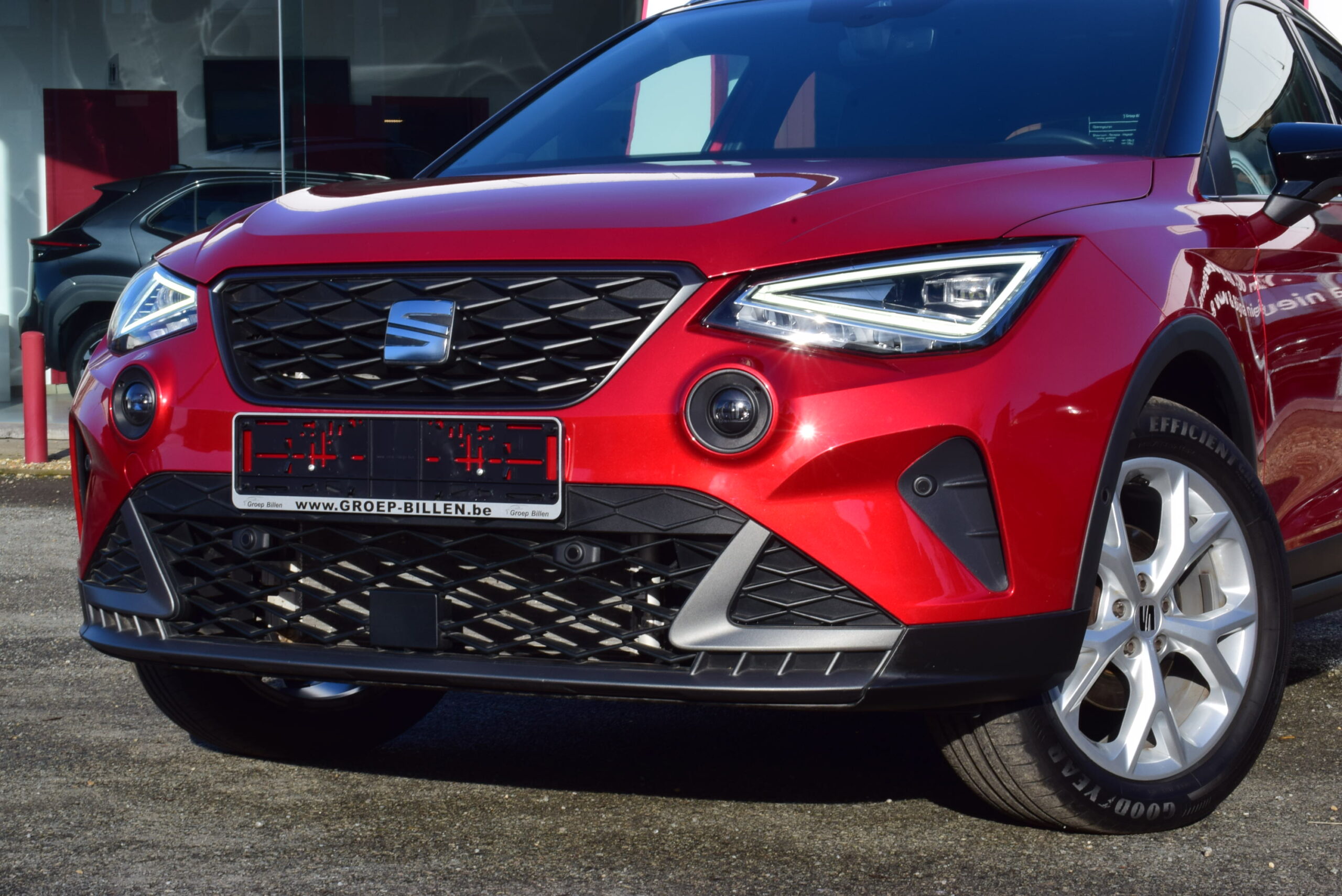 SEAT ARONA FR XL 1.5TSi DSG LEDER/ALCANTARA – NAVI – FULL LED – KEYLESS – CAMERA – AMBIENT LIGHT