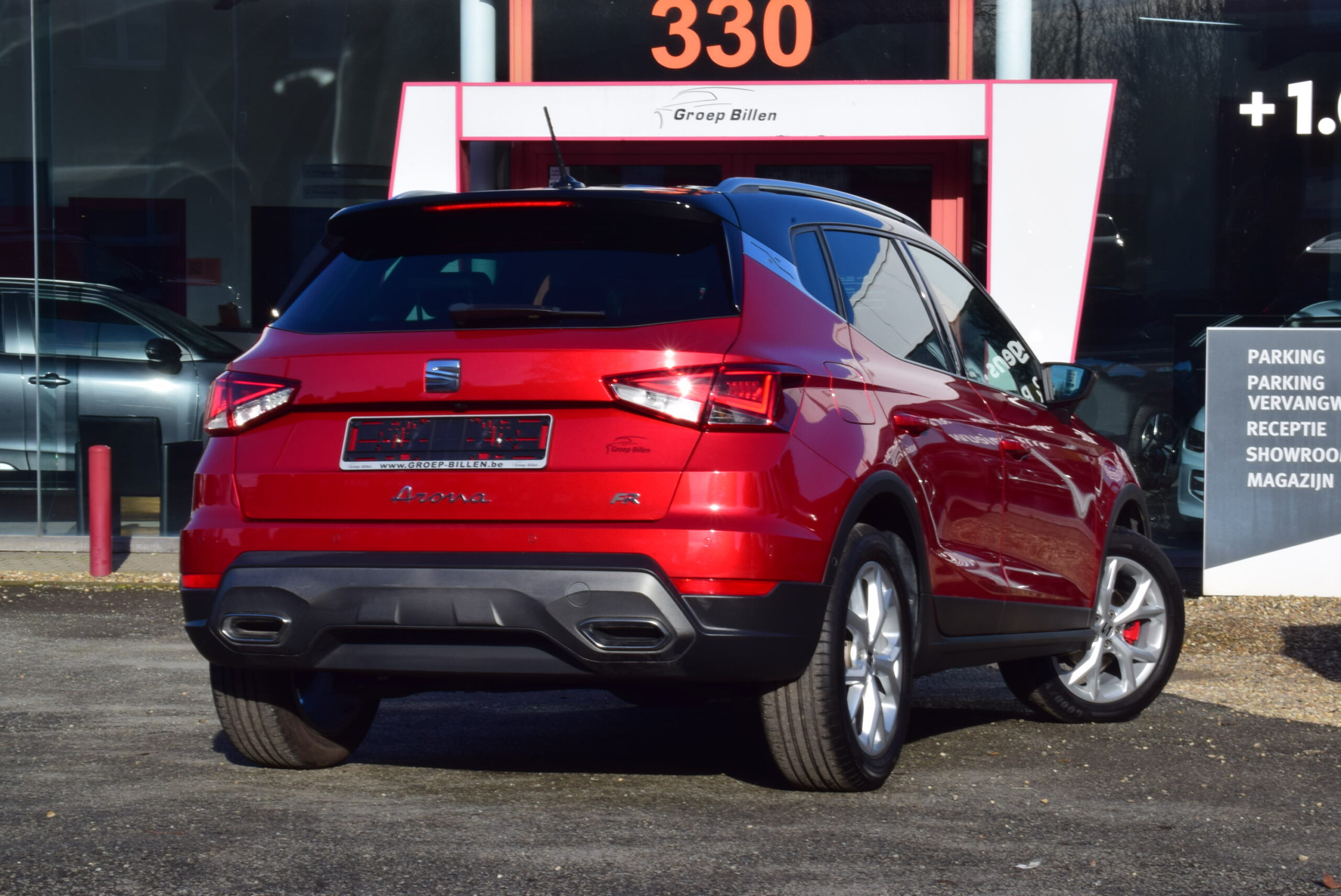 SEAT ARONA FR XL 1.5TSi DSG LEDER/ALCANTARA – NAVI – FULL LED – KEYLESS – CAMERA – AMBIENT LIGHT