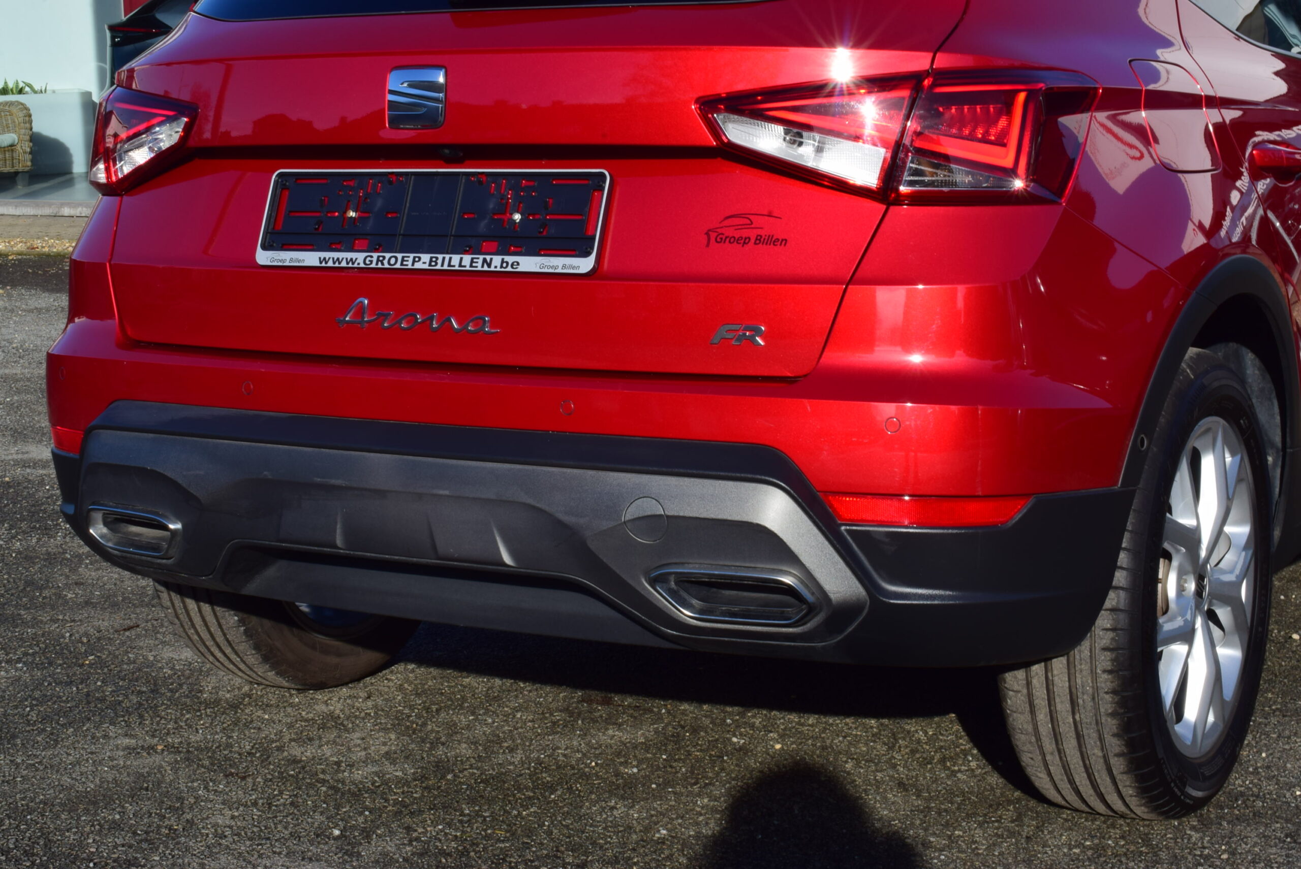 SEAT ARONA FR XL 1.5TSi DSG LEDER/ALCANTARA – NAVI – FULL LED – KEYLESS – CAMERA – AMBIENT LIGHT