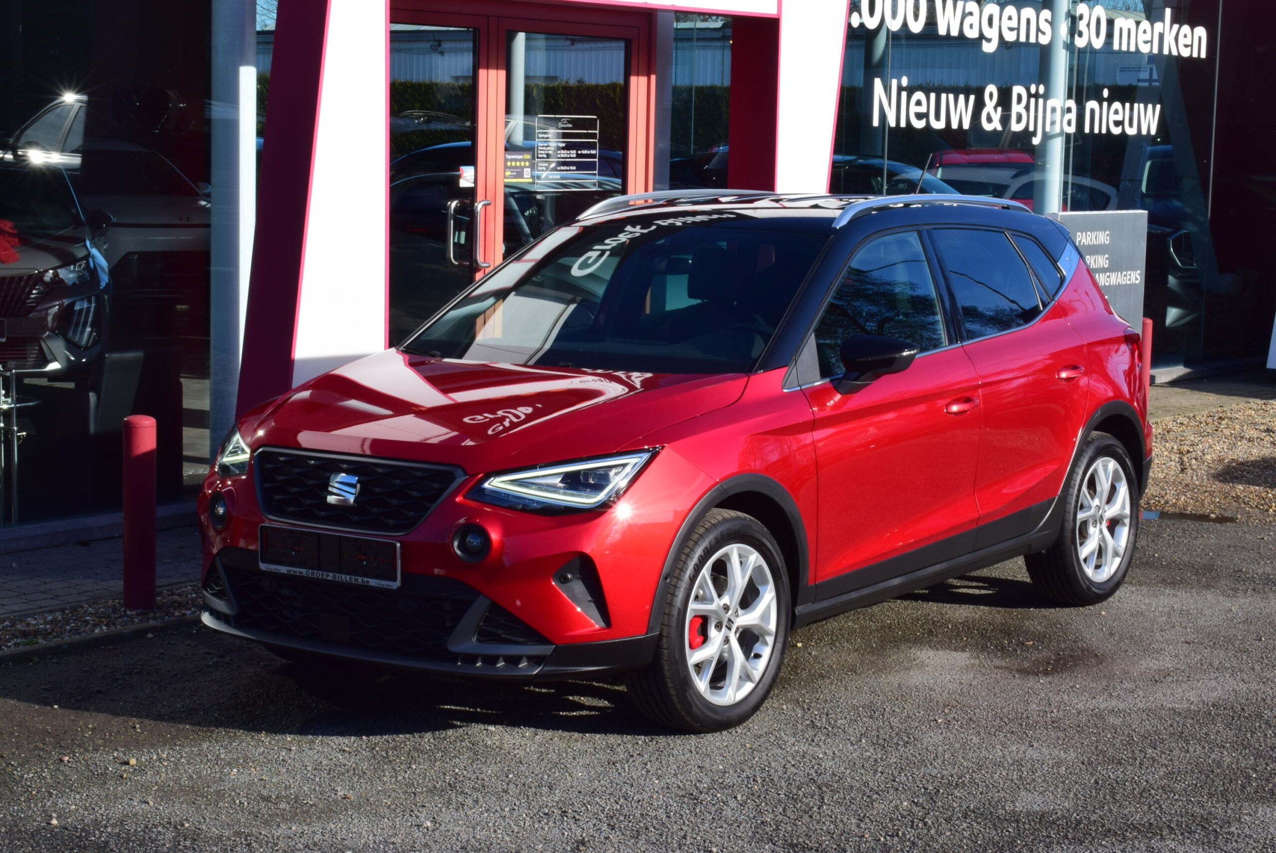 SEAT ARONA FR XL 1.5TSi DSG LEDER/ALCANTARA – NAVI – FULL LED – KEYLESS – CAMERA – AMBIENT LIGHT