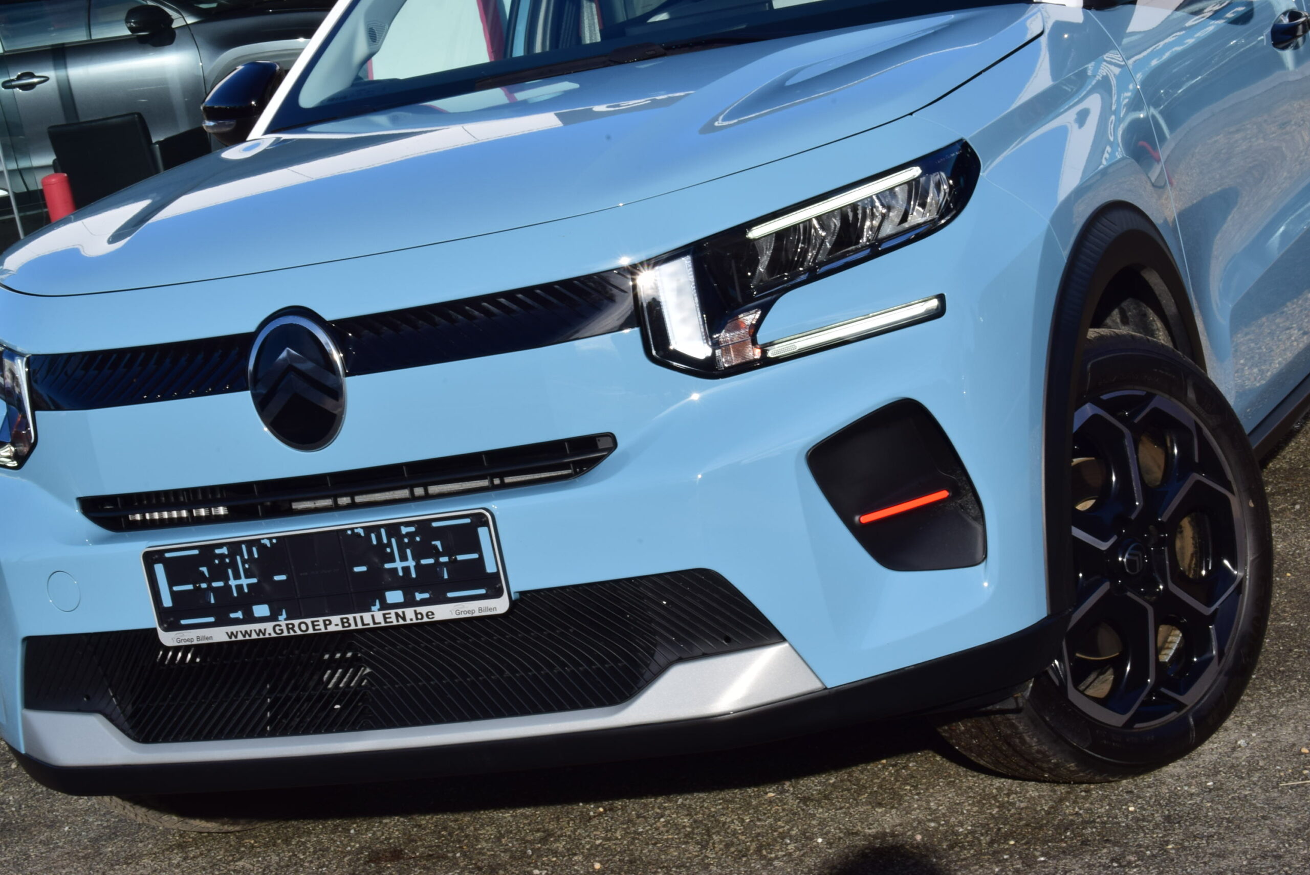 Citroen C3 1200MHEV – 1/2 LEDER – NAVI – LED – CAMERA – ALU – 1.000km – VERKOCHT