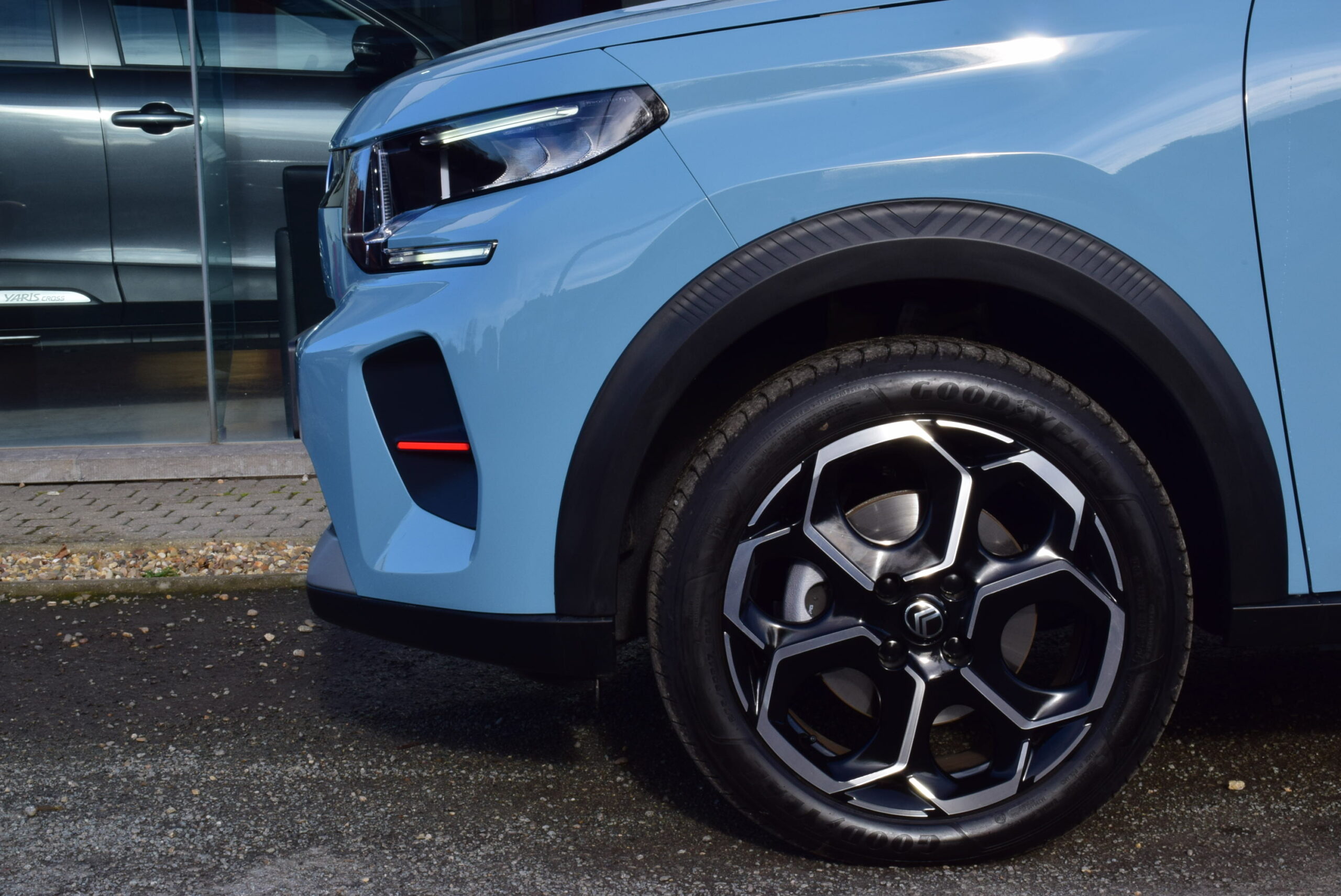 Citroen C3 1200MHEV – 1/2 LEDER – NAVI – LED – CAMERA – ALU – 1.000km – VERKOCHT