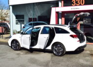 HYUNDAI i30 WAGEN N-LINE 1.5T-GDI 140pk aut. – NAVI – FULL LED – CAMERA – ZETELVERWARMING – 18″ ALU – NIEUW