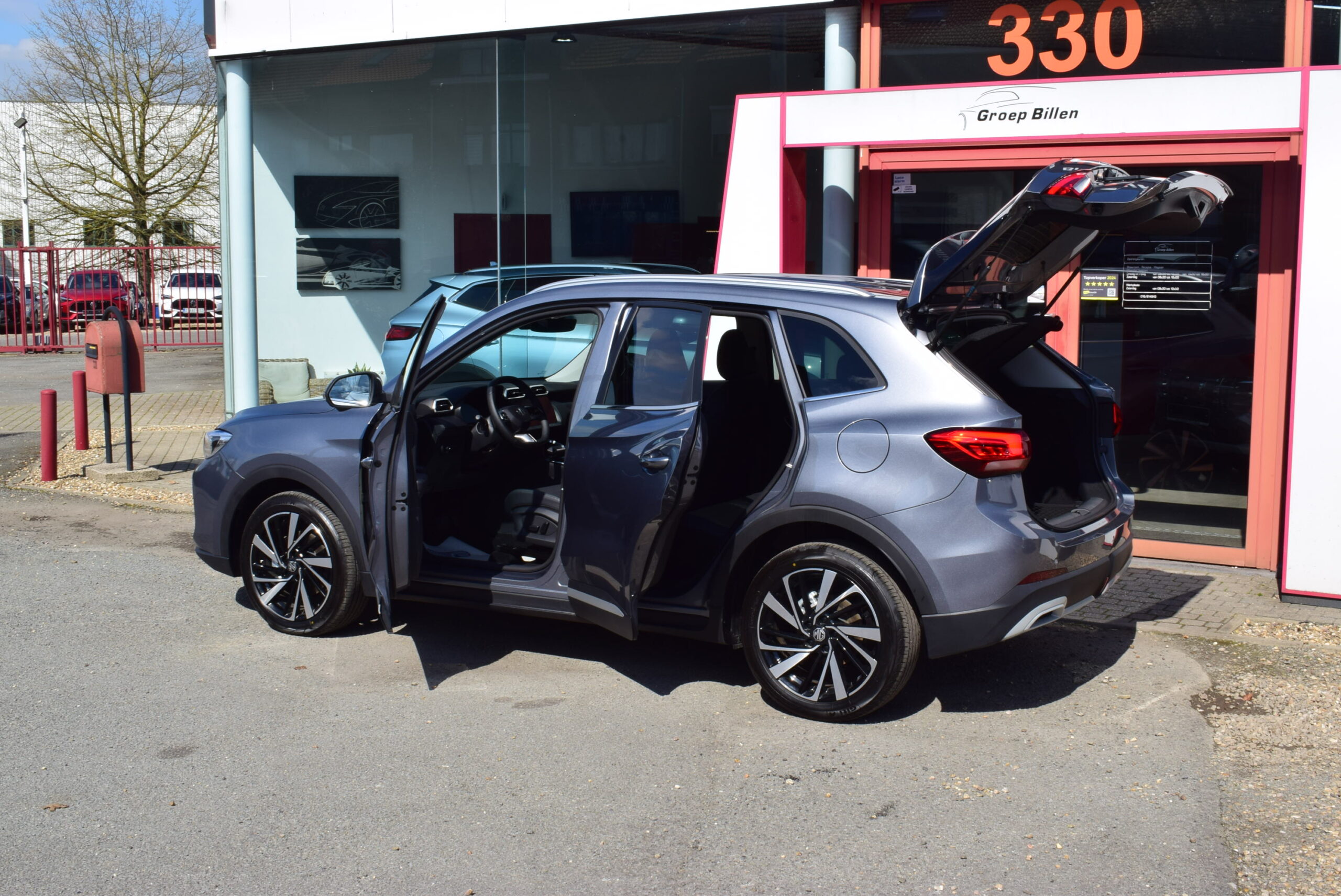 MG ZS 1.5Hybrid HEV 194pk – NAVIGATIE – LEDER – ELEK ZETELS – 360° CAMERA – NIEUW – VERKOCHT