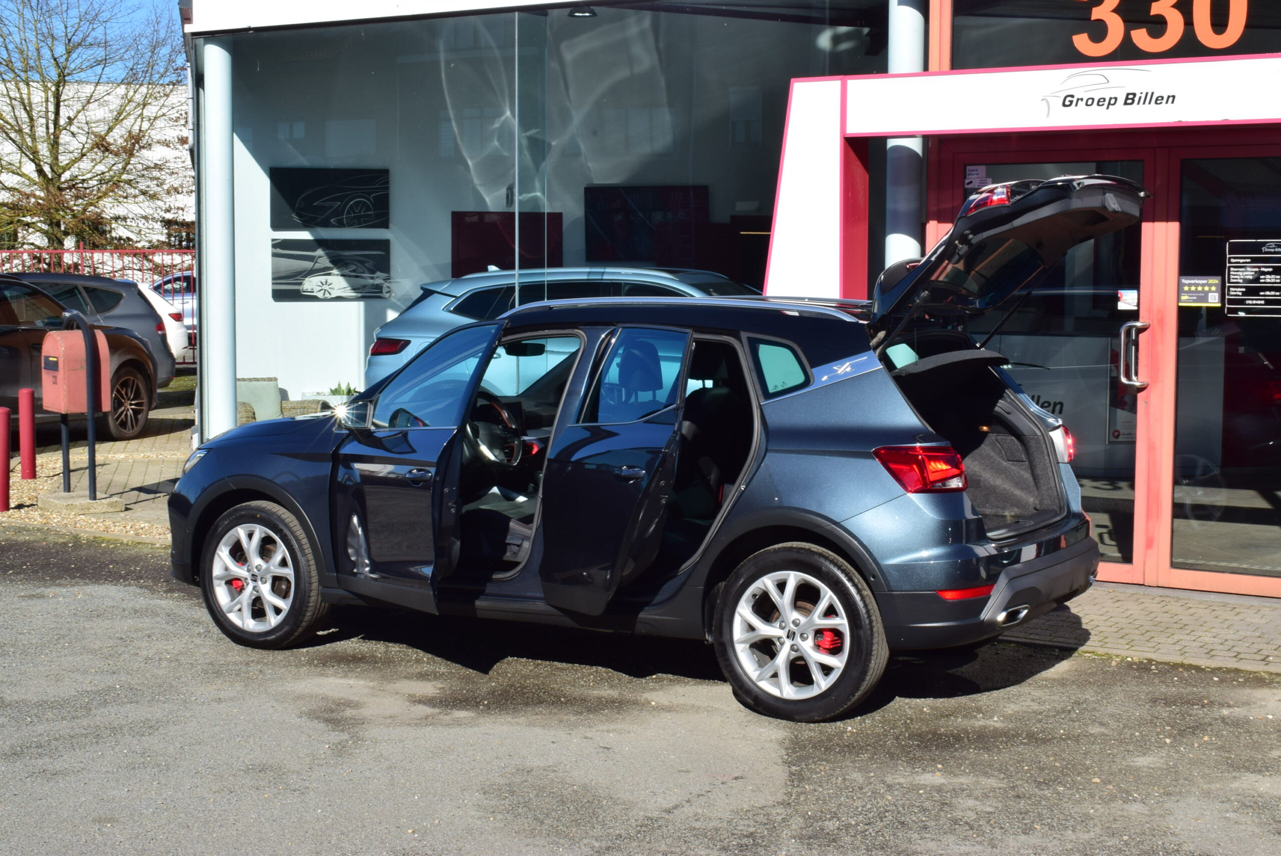 SEAT ARONA FR XL 1.5TSi DSG LEDER/ALCANTARA – NAVI – FULL LED – KEYLESS – CAMERA – AMBIENT LIGHT