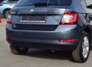 SKODA FABIA 1.0MPi 80pk – CARPLAY – PARKEERSENSOREN – ALU – 82.000km – GARANTIE – VERKOCHT