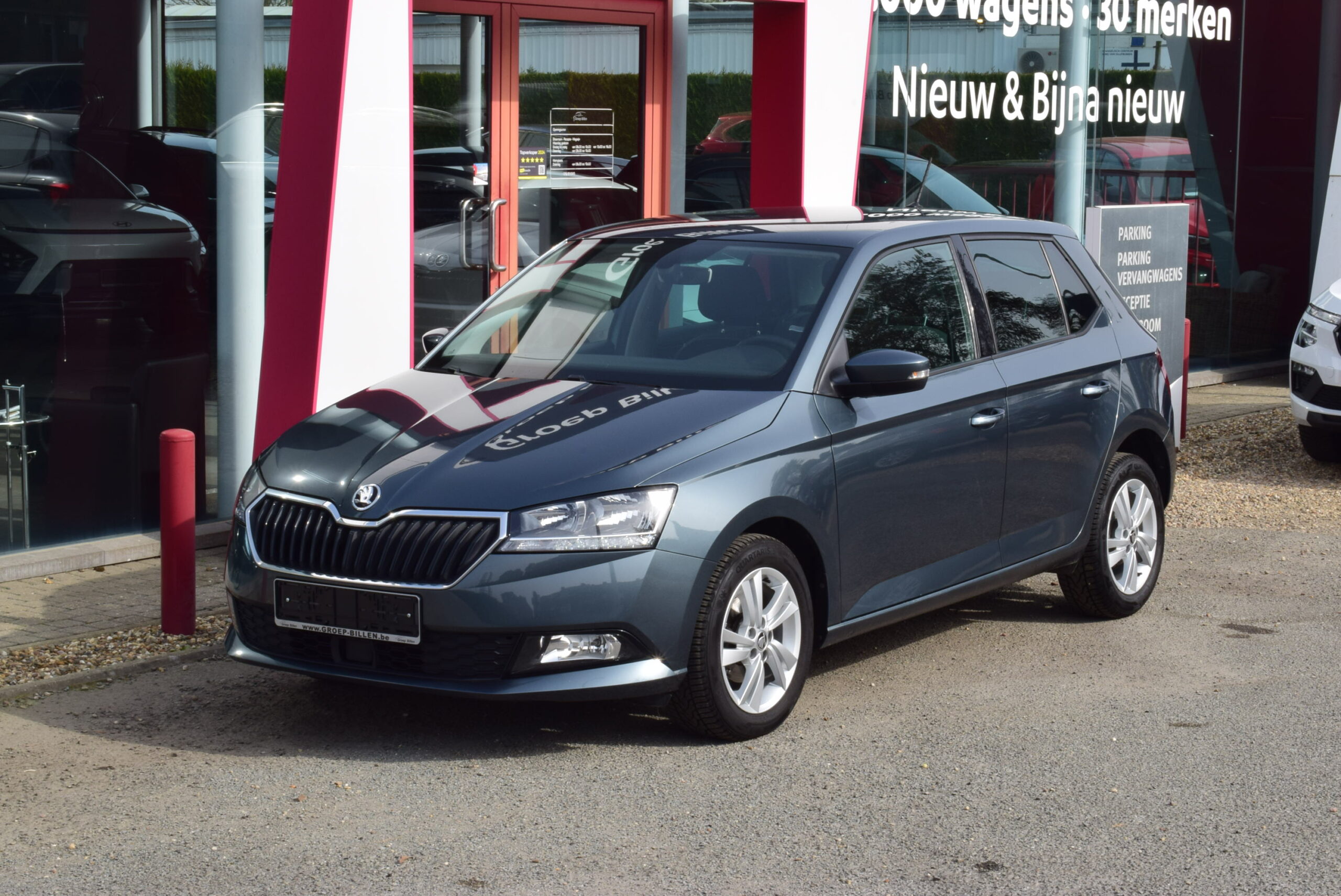 SKODA FABIA 1.0MPi 80pk – CARPLAY – PARKEERSENSOREN – ALU – 82.000km – GARANTIE – VERKOCHT
