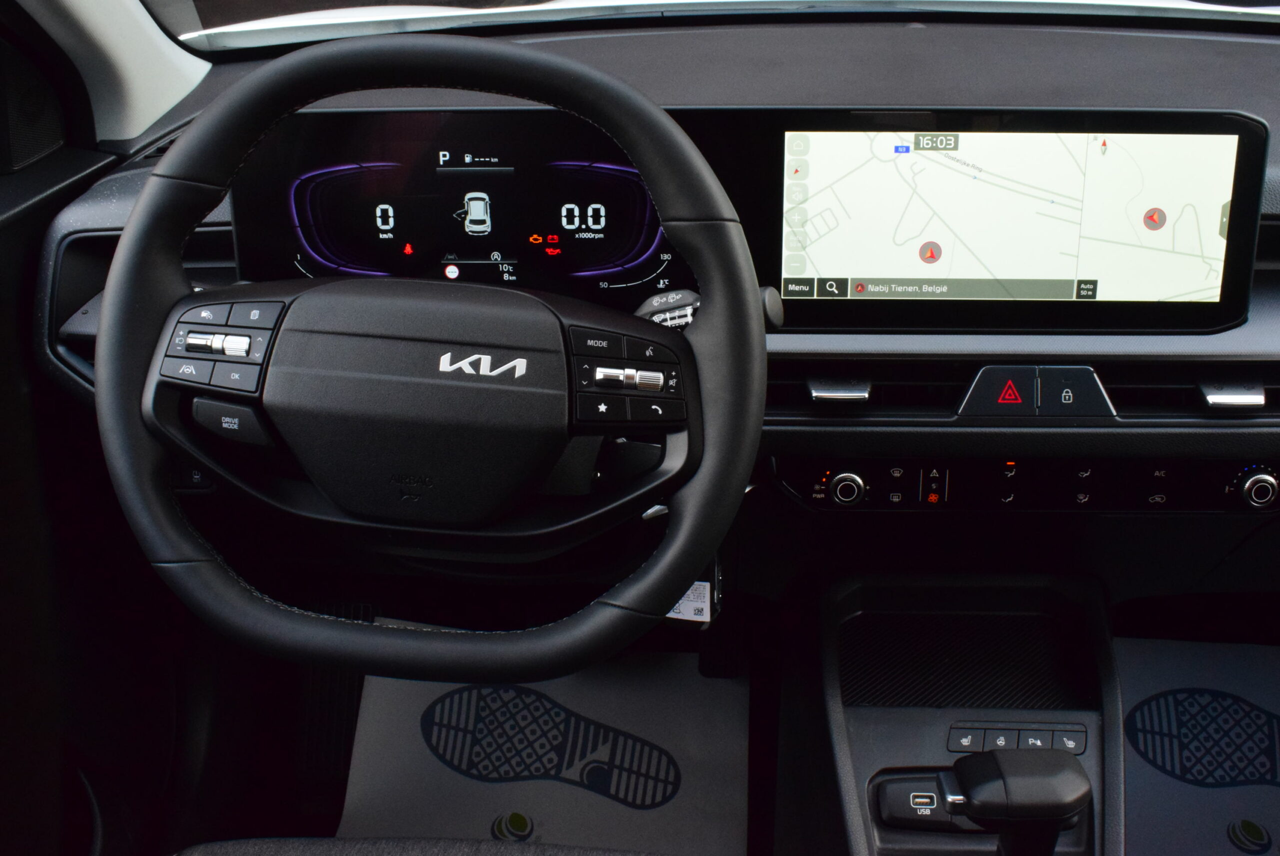 KIA STONIC 1.0T-GDi 101pk aut. NAVI – CAMERA – PDC v/a – ZETELVERWARMING – NIEUW