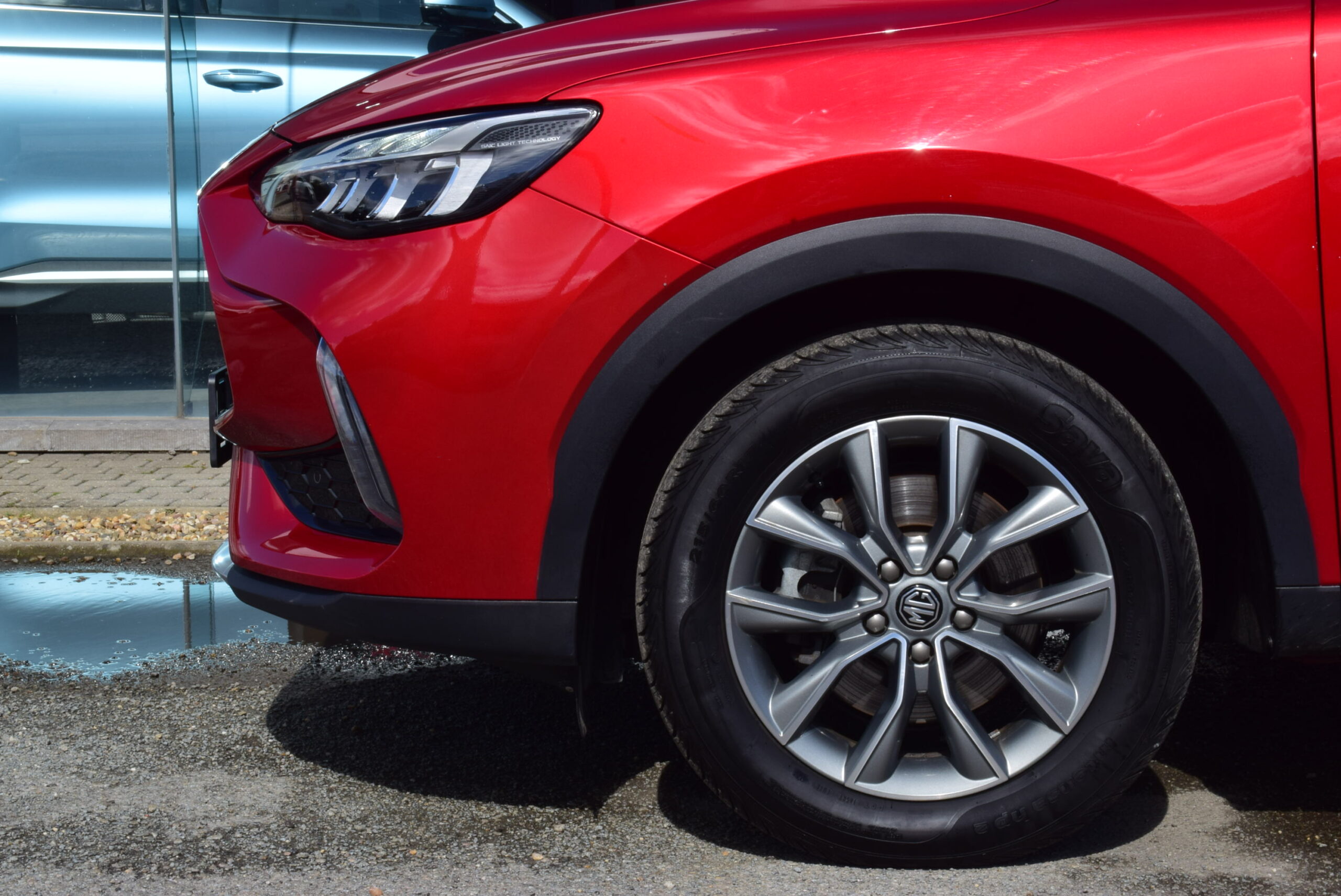 MG HS 1.5turbo aut. 163pk – LEDER – NAVI – LED – KEYLESS – CAMERA – ALU – 51.000km
