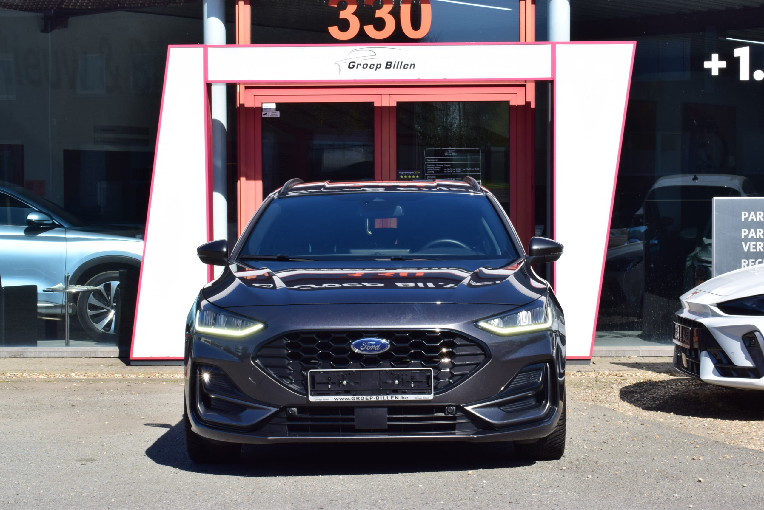 FORD FOCUS WAGEN ST-LINE – NAVI – LED – CARPLAY – PDC v/a – CAMERA – 20.000km – 24 MAANDEN GARANTIE