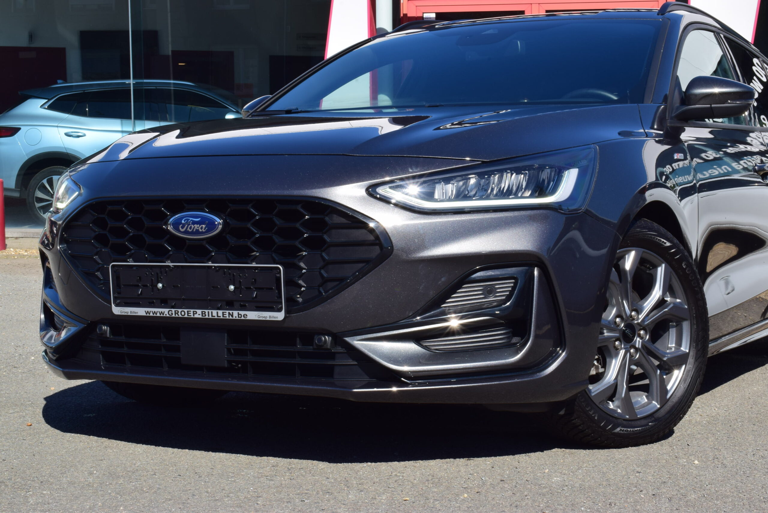 FORD FOCUS WAGEN ST-LINE – NAVI – LED – CARPLAY – PDC v/a – CAMERA – 20.000km – 24 MAANDEN GARANTIE