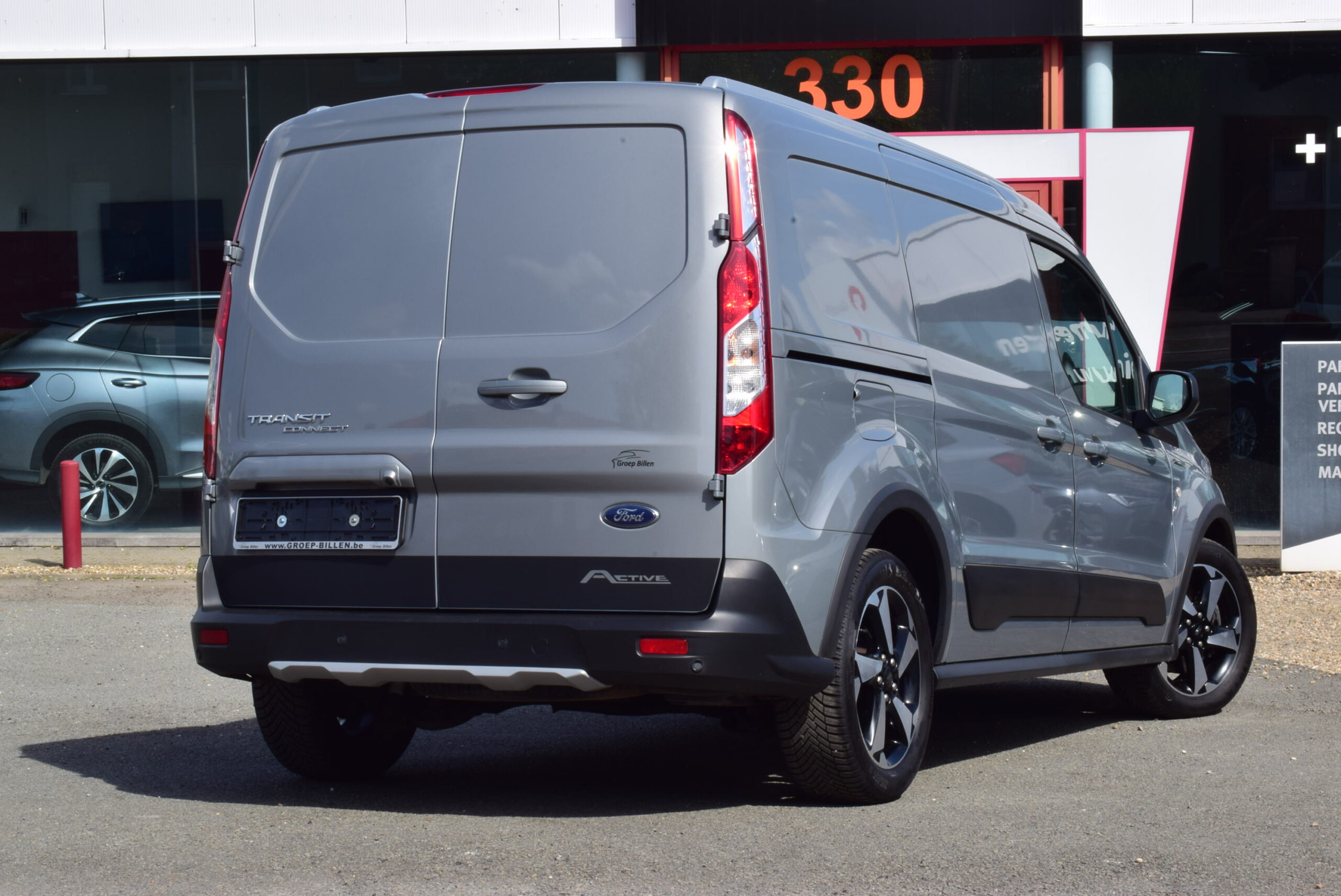 FORD TRANSIT CONNECT 1.5TDCi AUT. – NAVIGATIE – CAMERA – ZETELVERWARMING – 19.000km