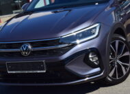 VOLKSWAGEN TAIGO 1.0TSi DSG 115pk R-LINE – CARPLAY – MATRIX – CAMERA – ZETELVERWARMING – NIEUW