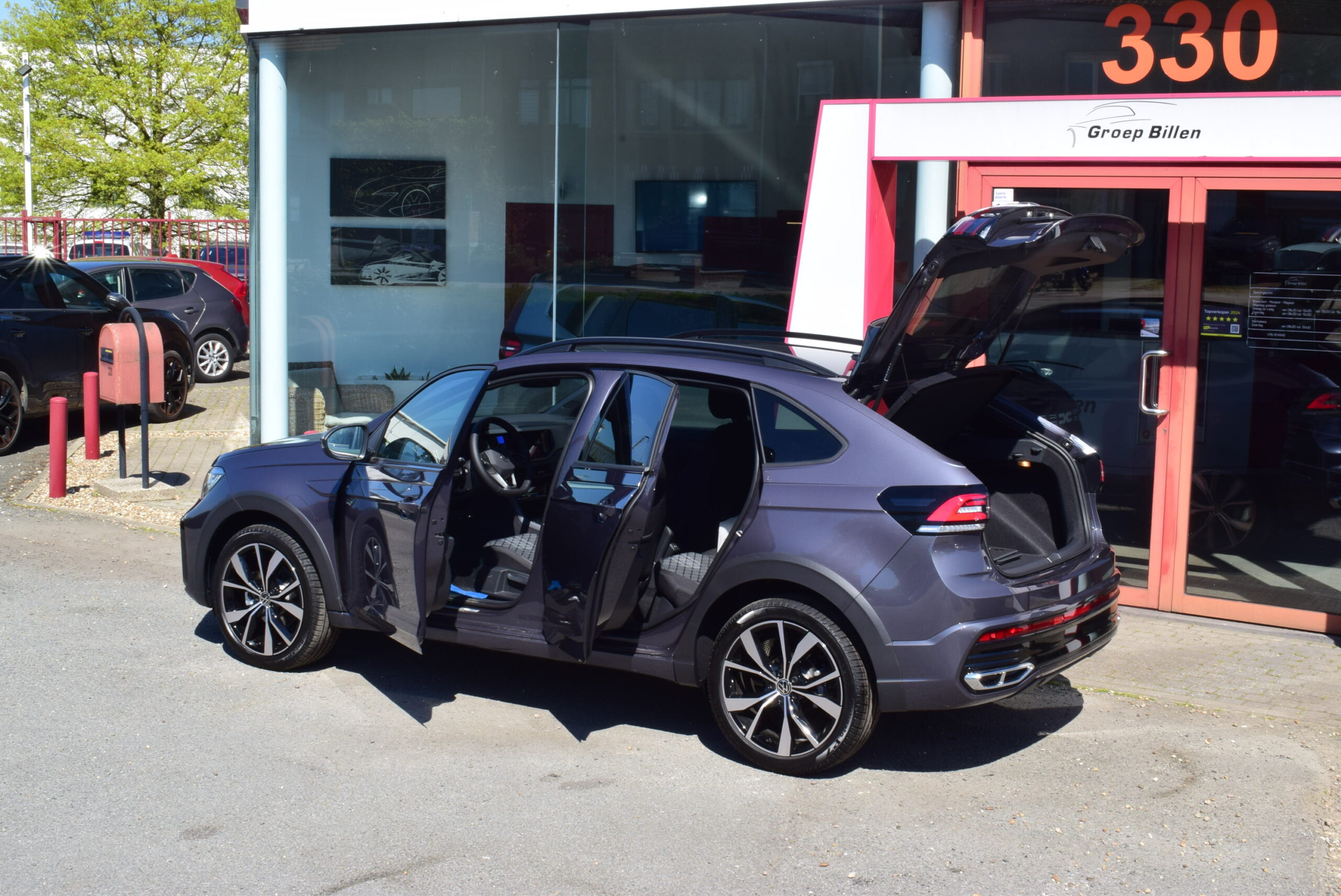 VOLKSWAGEN TAIGO 1.0TSi DSG 115pk R-LINE – CARPLAY – MATRIX – CAMERA – ZETELVERWARMING – NIEUW