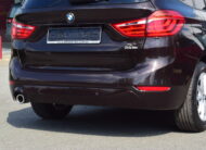 BMW 2 Gran Tourer – LEDER – NAVI – PANO DAK – CAMERA – HUD – 68.000km