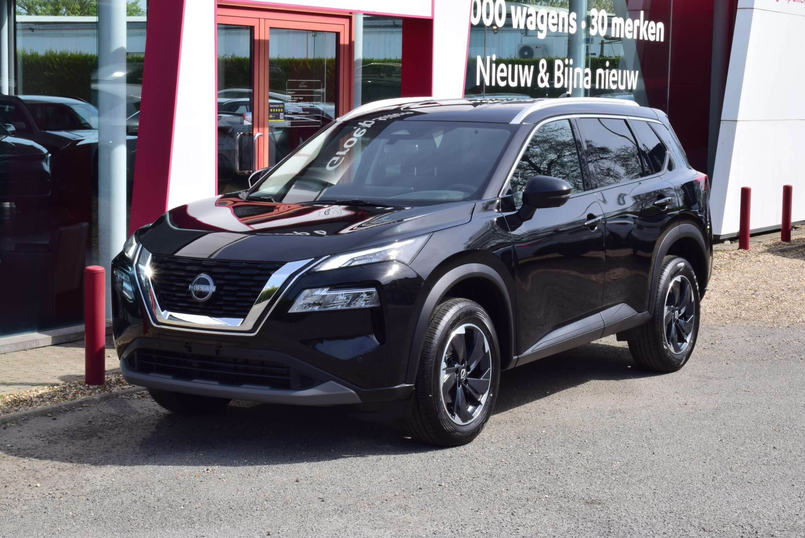 NISSAN X-TRAIL 1.5DIG-T 163pk NAVIGATIE – FULL LED – 360° CAMERA – ZETELVERWARMING – NIEUW