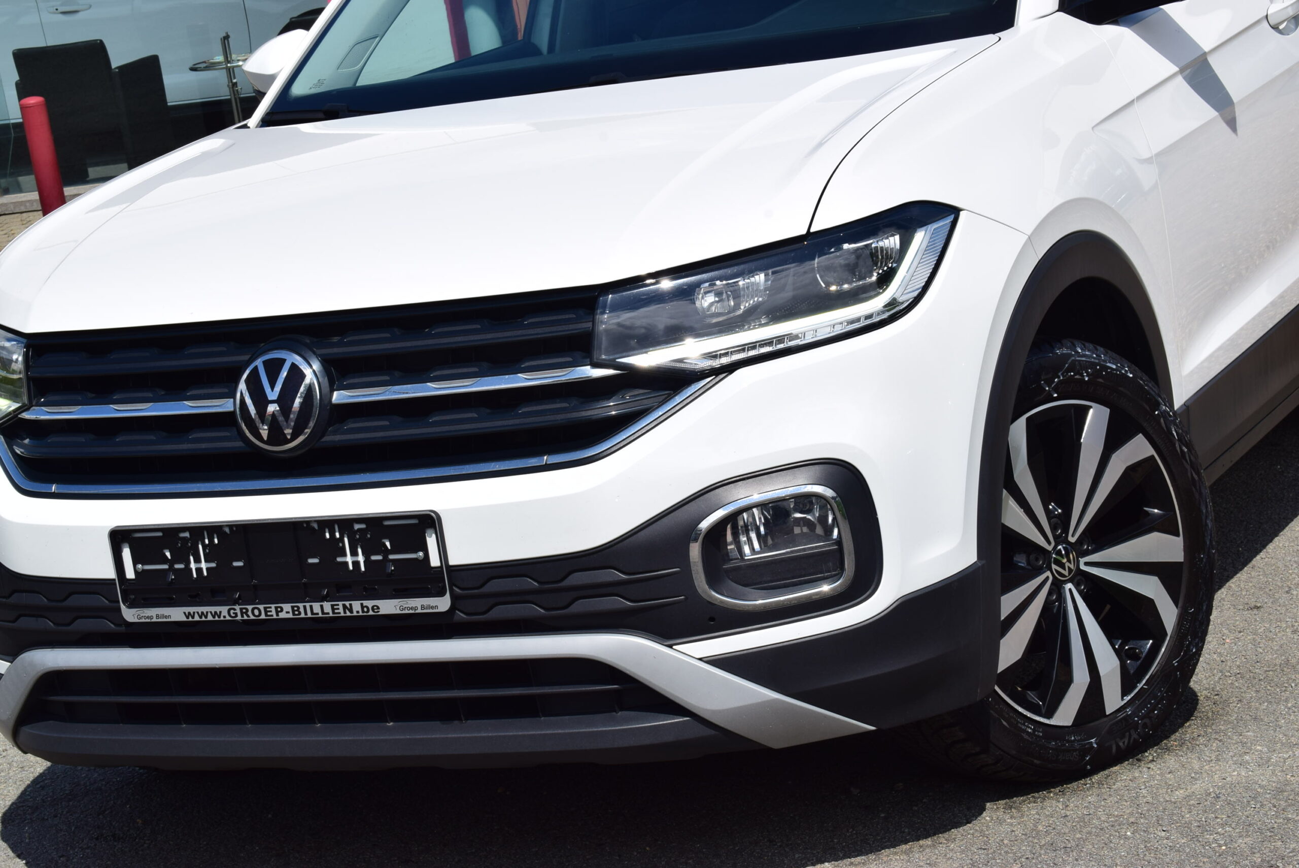 Volkswagen T-CROSS 1.5TSi 150pk – NAVI – FULL LED – CAMERA – ZETELVERWARMING – 2 JAAR GARANTIE